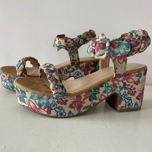 SO Floral Platform Sandals - Multicolor